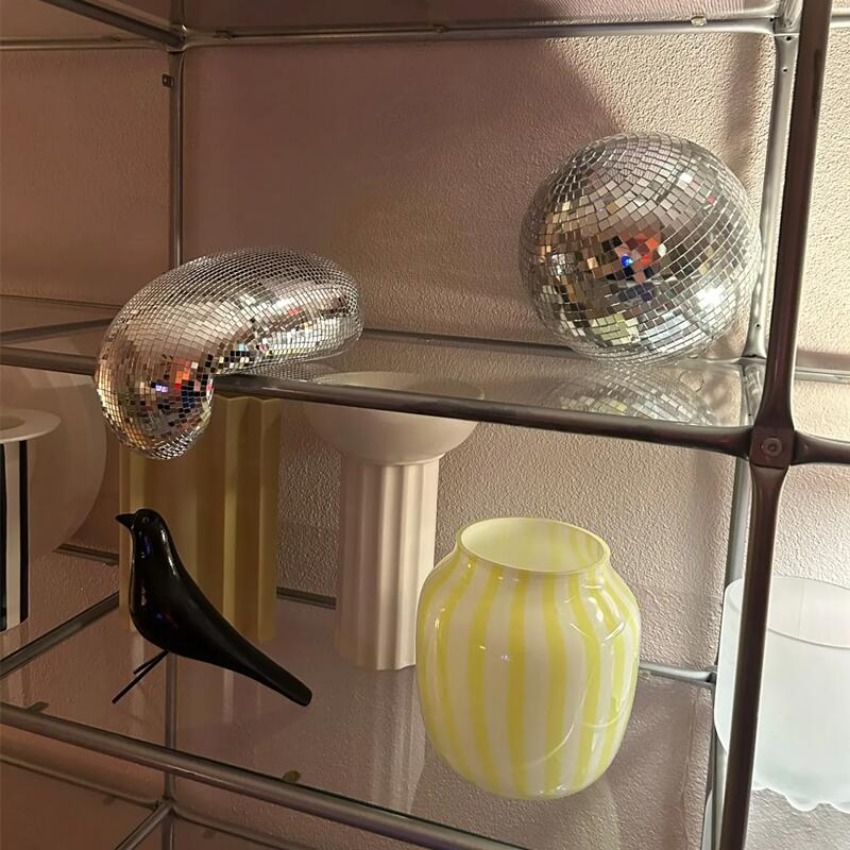 Reflective Melting Disco Ball  - Interior Design Minimalist 评论和价格